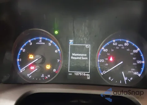 2018 Toyota Rav4 Xle from USA, damaged, VIN 2T3RFREV8JW808026